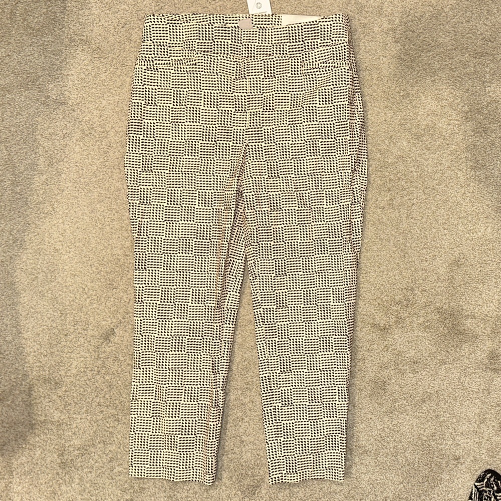 Chico's Black and White Patterned Pants